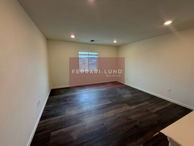 Building Photo - ?? HOME in Lemmon Valley Community - Kay DeAlba Property!! ??