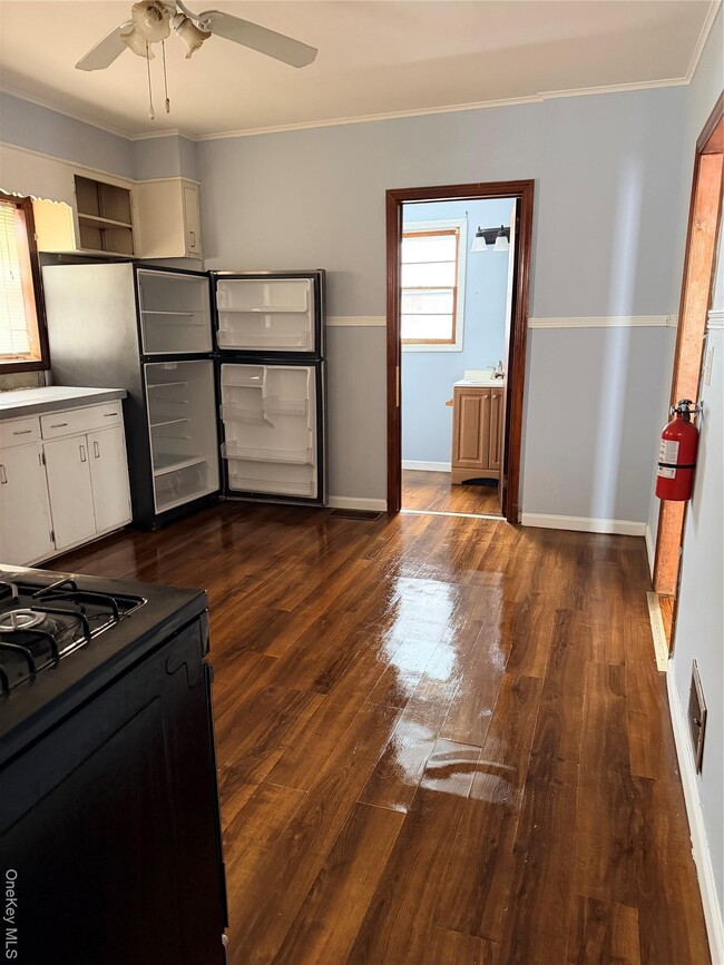 Building Photo - 16 Wallkill Ave