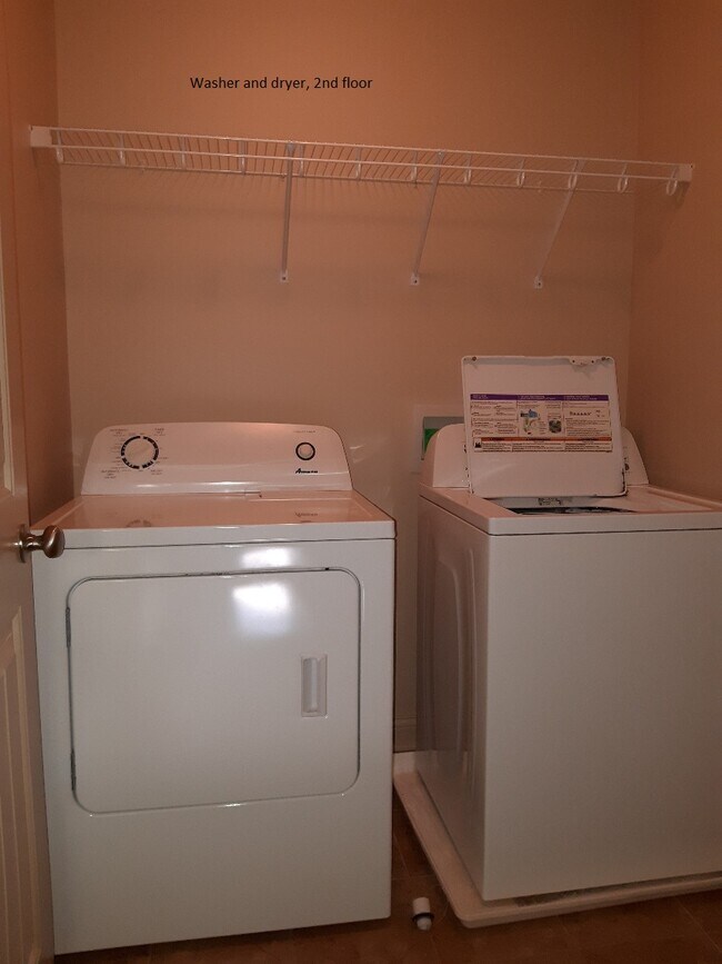 Upstairs laundry - 1445 N 3rd St