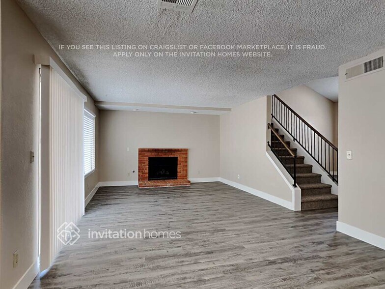 Building Photo - 113 Pomelo Ct