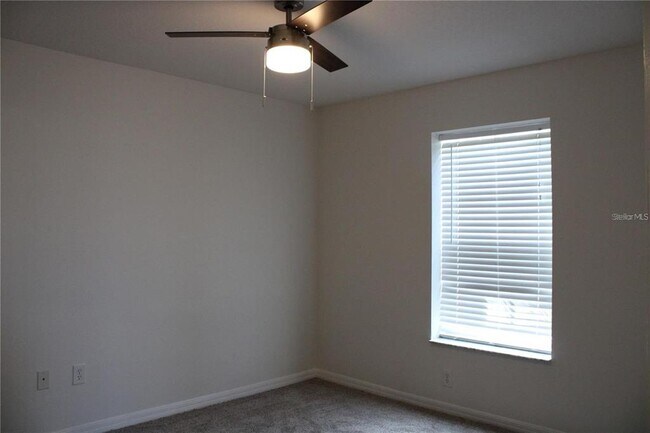 Building Photo - 7840 Carriage Pointe Dr