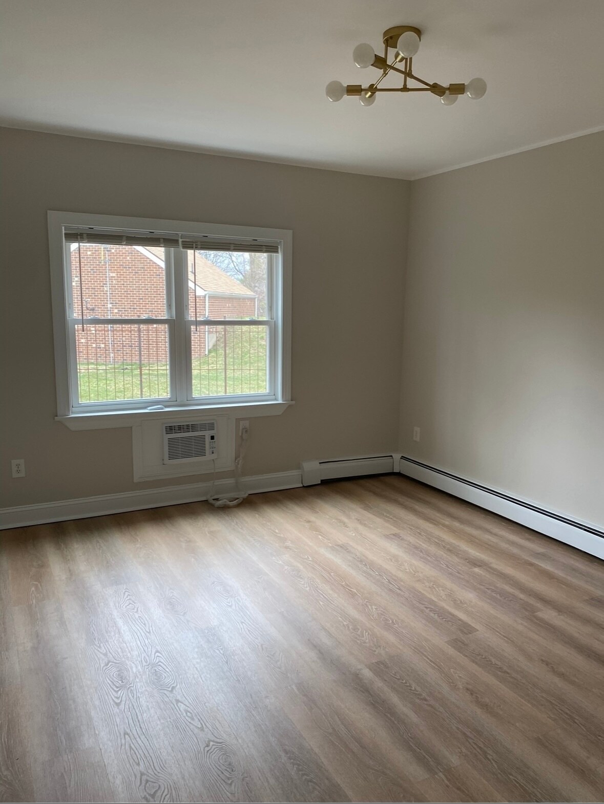 Building Photo - 17 Balance Rock Rd