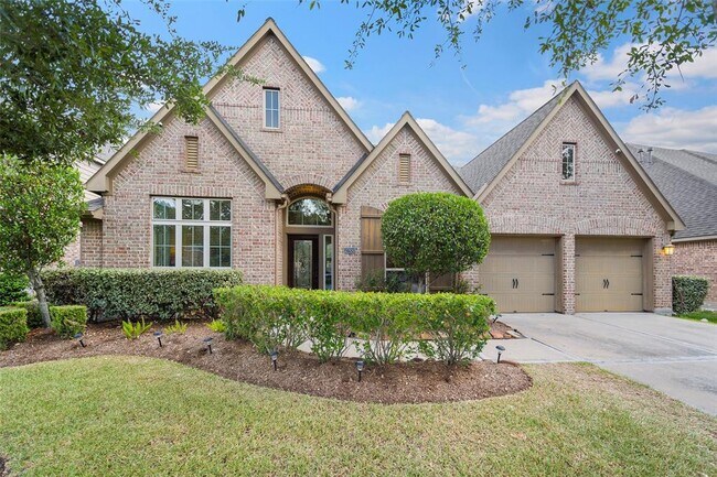 Primary Photo - 27930 Colonial Point Dr
