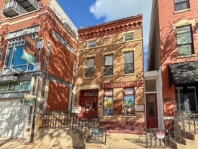 Building Photo - 1509 N Wells St