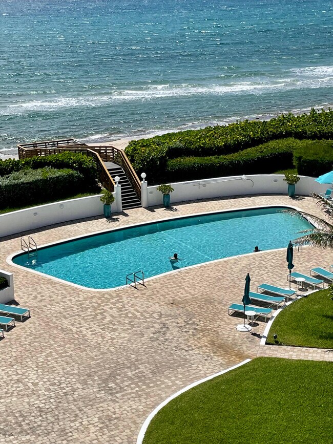 Building Photo - 3360 S Ocean Blvd