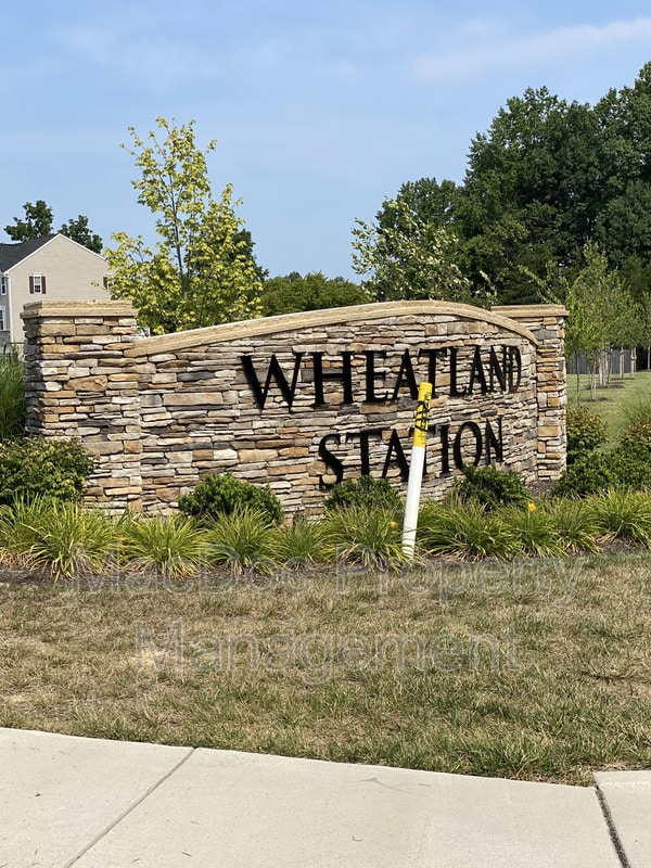 Building Photo - 9730 Cedarmass Cir