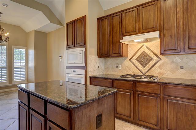 Building Photo - 8803 Falcon View Dr