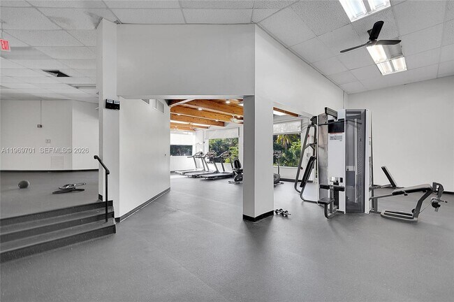 Building Photo - 1681 NW 70th Ave