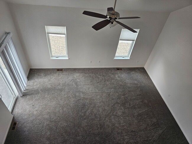 Building Photo - 901 Sonata Lane