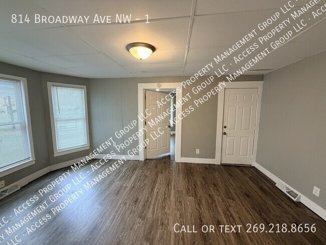 Building Photo - 814 Broadway Ave NW