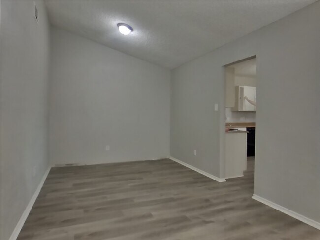 Building Photo - 6329 Porterway Dr