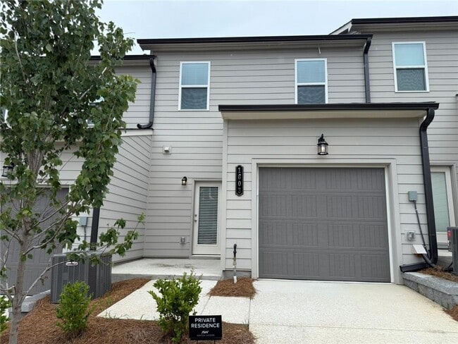 Building Photo - 1603 Aeslin Dr NW