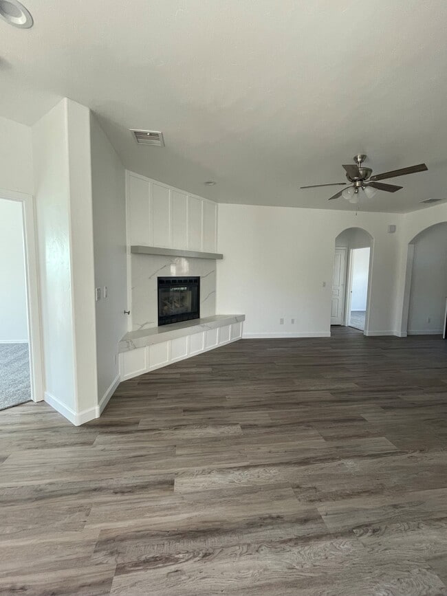 Building Photo - 3269 Orchid Way