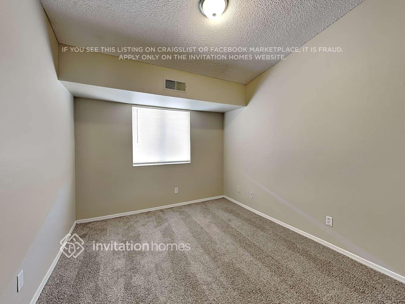 Building Photo - 11134 N 82nd Ln
