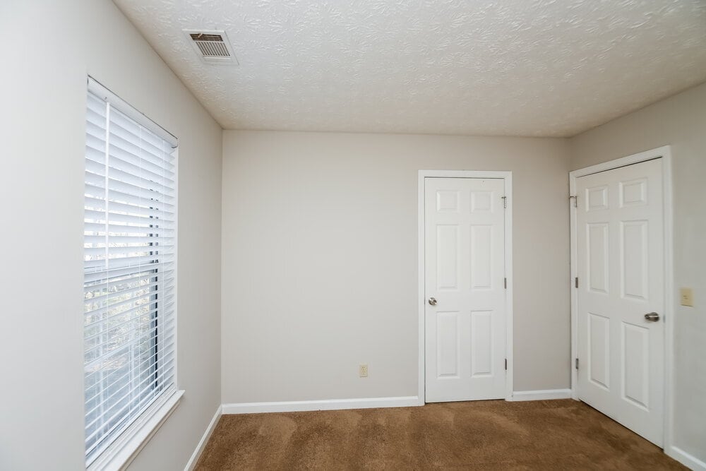 Building Photo - 75 Harrow Ct