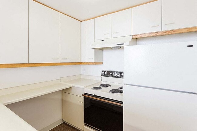 Floorplan - Trinity Towers Apartments