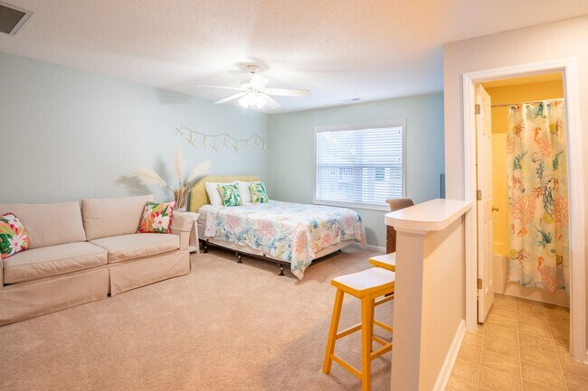 Building Photo - APARTMENT PERFECTLY LOCATED IN ST. JAMES PLANTATION