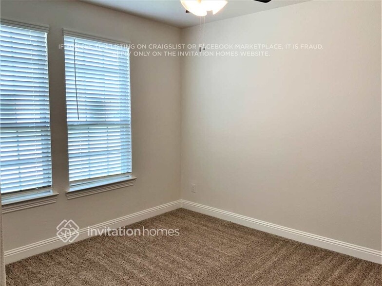 Building Photo - 3112 Aransas Ave