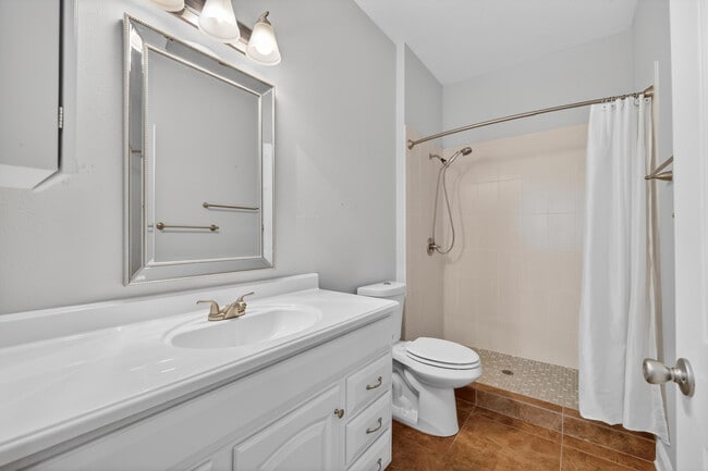 Building Photo - 7865 15th Ln