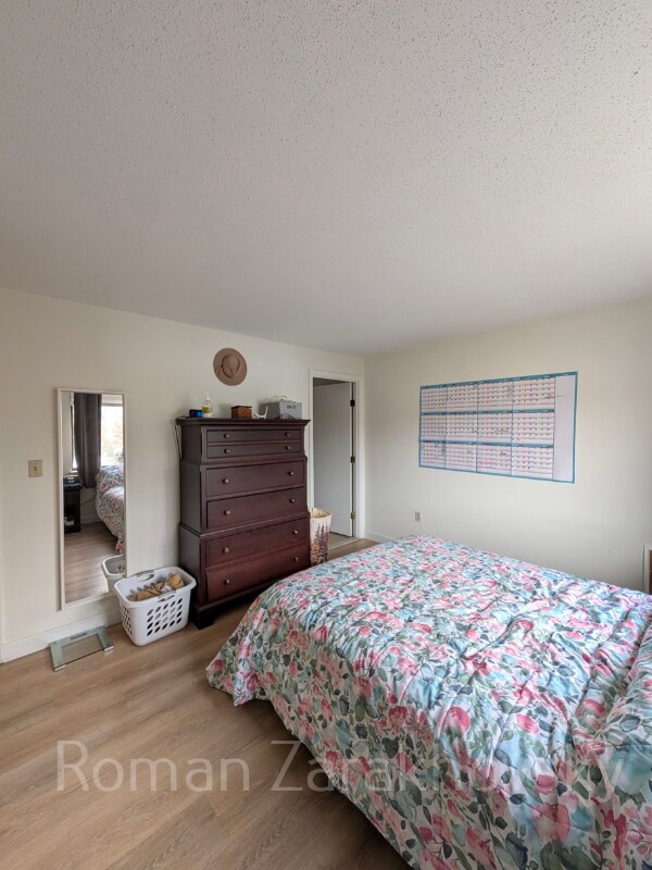 Building Photo - 25 Webster Ave