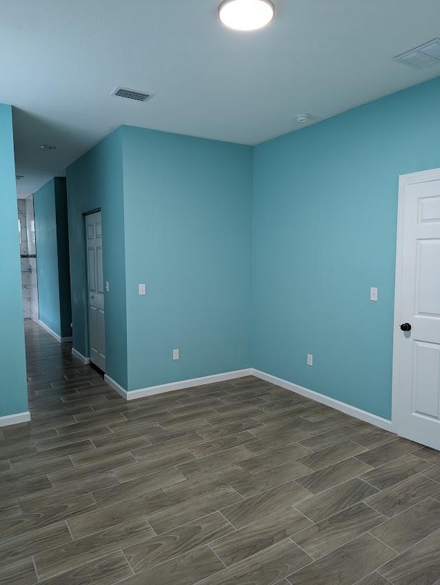 Building Photo - 2010 Seminole Blvd S