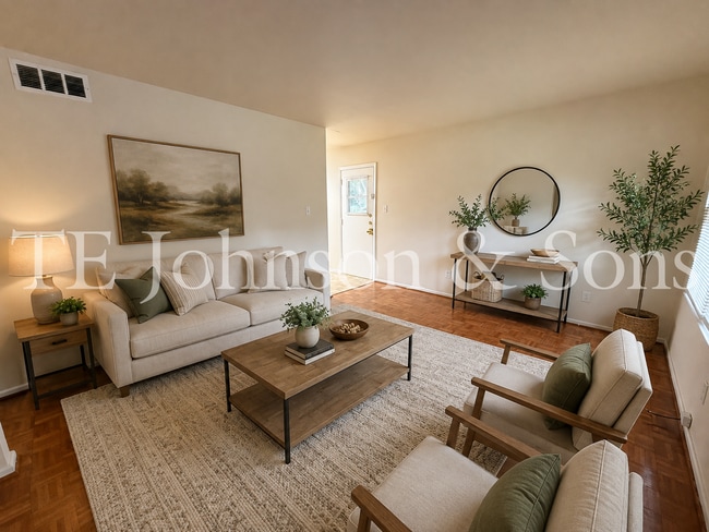 Building Photo - 4218 S Jasmin Ct