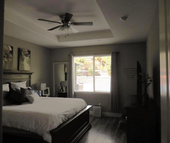 Building Photo - Spacious Single-Story Home with Pool, Solar & Outdoor Kitchen