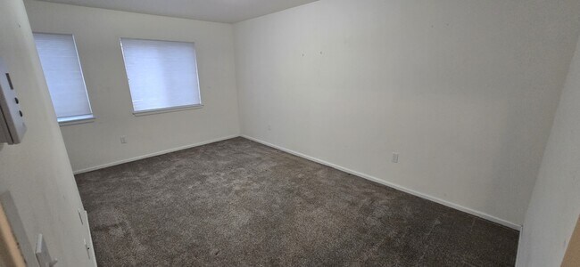 Building Photo - 7743 Blarney Stone Pl NW