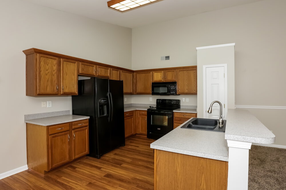 Building Photo - 5207 Hildreth Court