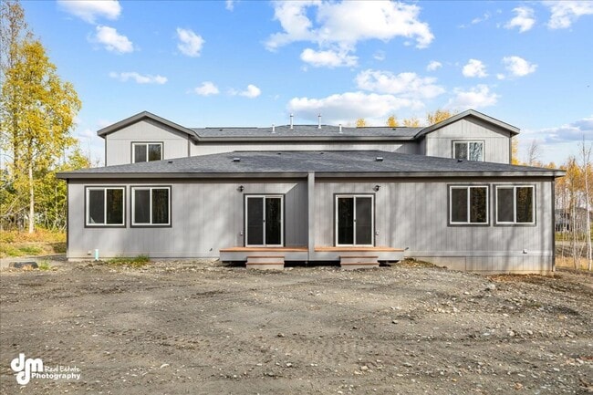 Building Photo - 550 W Galway Dr