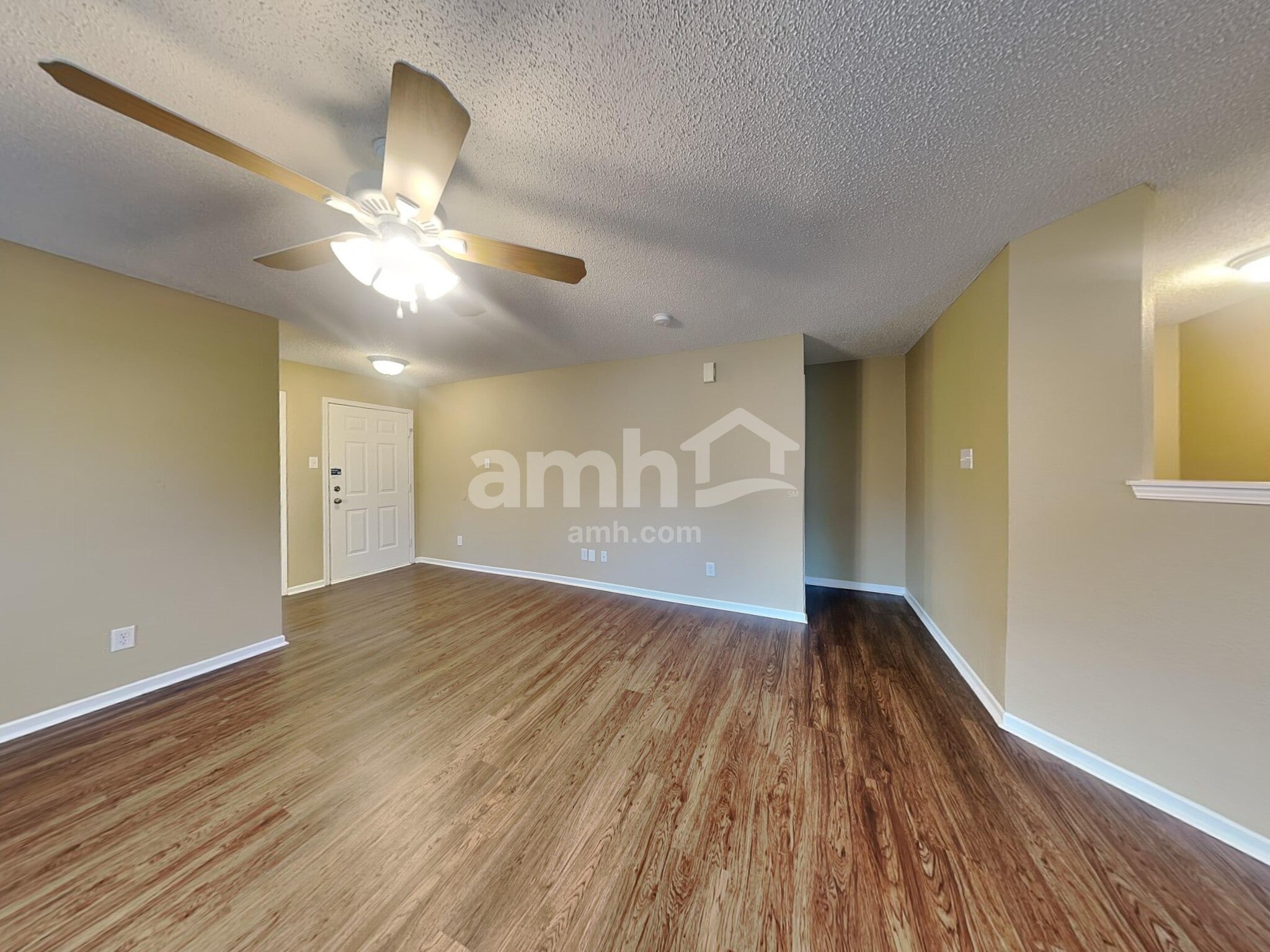 Building Photo - 14397 Cuppola Dr