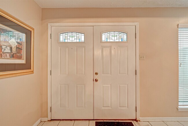 Building Photo - 3631 Glenpine Dr