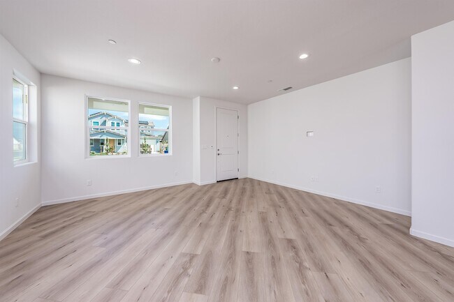 Building Photo - 2563 Chianti Wy