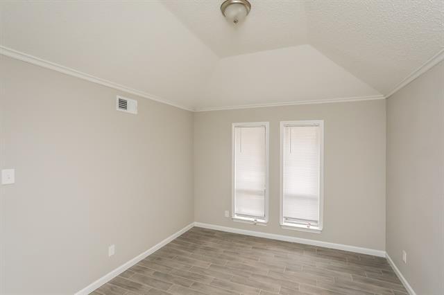 Building Photo - 2804 Quail Ridge Dr