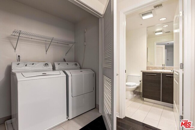 Building Photo - 1257 Brockton Ave