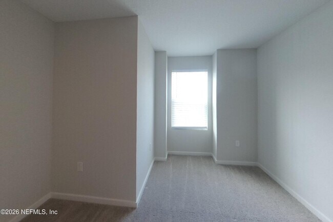 Building Photo - 64 Brazil Nut Cir