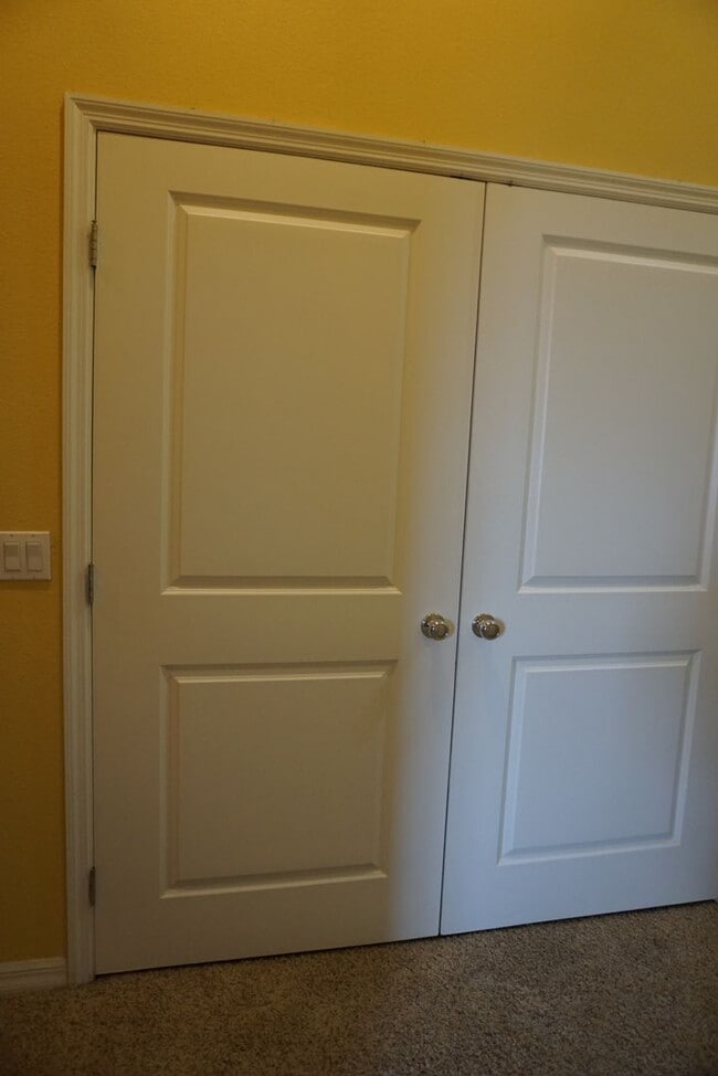 Building Photo - Two Story Townhome Clermont Yacht Club