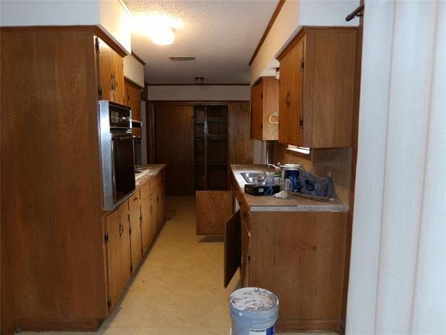 Building Photo - 205 Larkspur Ln