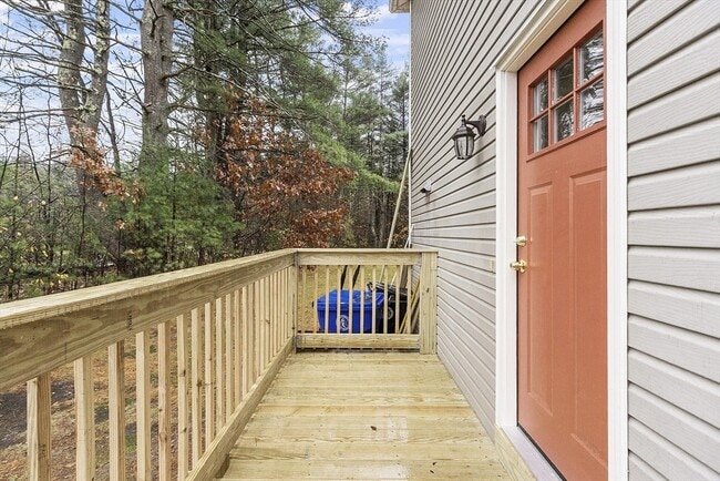 Building Photo - 72 Patterson Rd