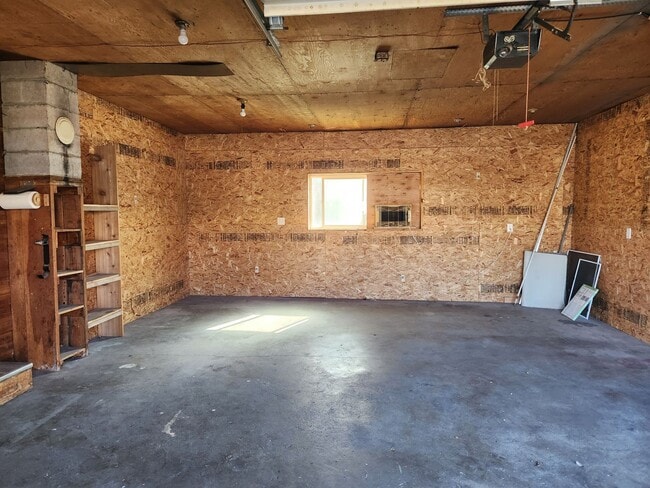 Building Photo - Occupied, do not disturb tenants.  Naches ...