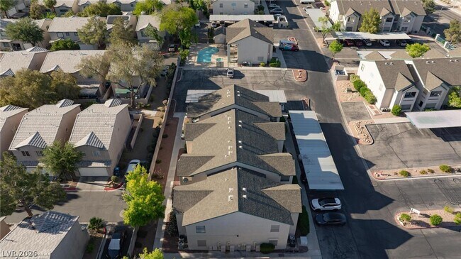 Building Photo - 5171 S Lindell Rd