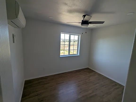 Building Photo - Home Available now!