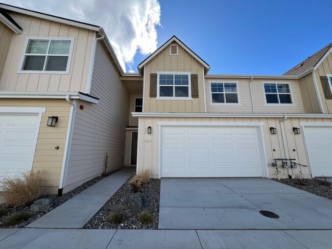 Primary Photo - Modern! 3/2.5/2 Townhome in Minden