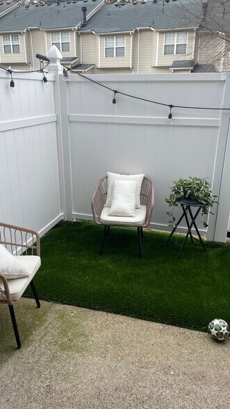 private patio - 3383 Hidden Cove Cir