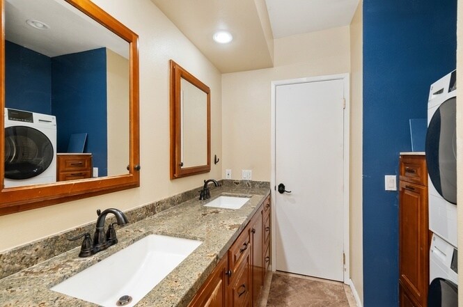 Upstairs bath -two sinks - 356 S Miraleste Dr