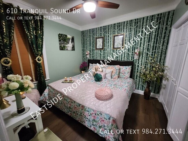 Building Photo - 610 Tranquil Sound Dr