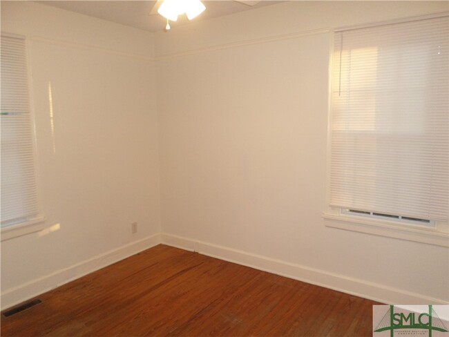 Building Photo - 141 Rommel Ave