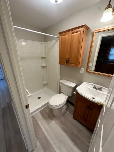 Building Photo - 47 Tappan St