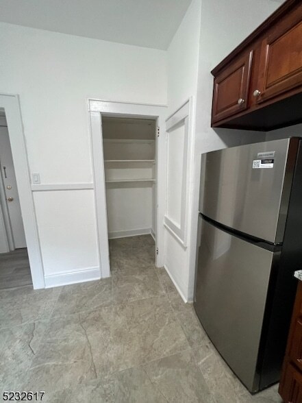 Building Photo - 412-416 Bloomfield Avenue Unit 22