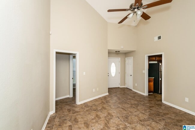 Building Photo - 601 Meriweather Dr